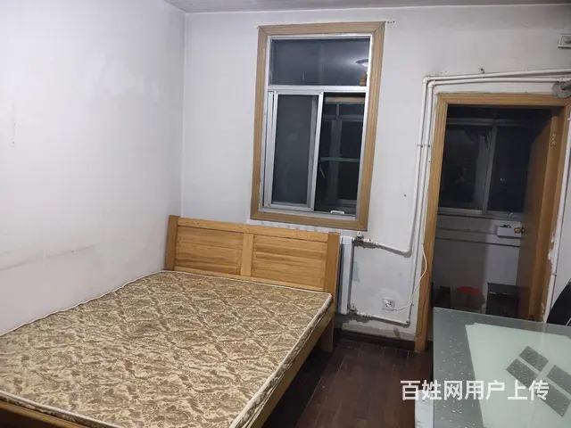 出租地铁1号线工农路地铁口两室一厅住房 - 图片 1