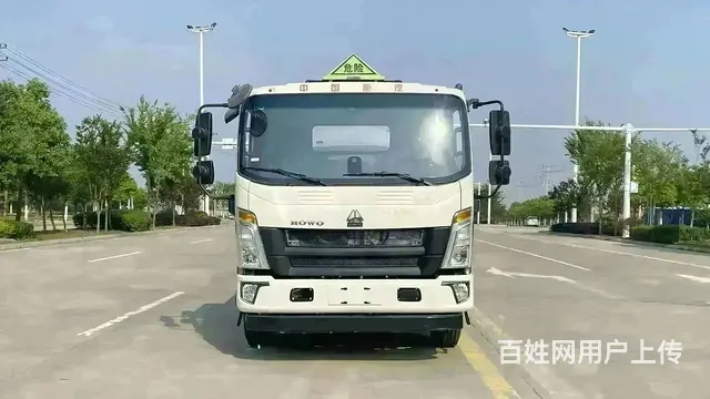 厂家直销豪沃悍将8吨油罐车 现车低价处理 - 图片 10