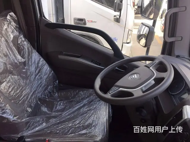 福田蓝牌4.2米厢式 康明斯发动机肉钩车冷藏车 - 图片 6