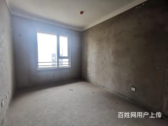真实在售 中梁   八号楼 7楼 4室2厅2卫  92万 - 图片 5