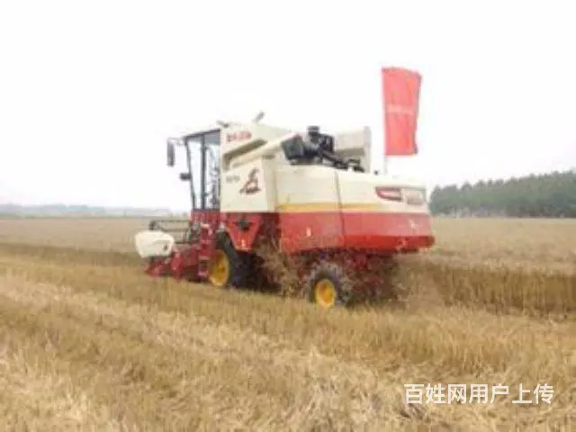 转让17年雷沃谷神GE70收割机,有空调 - 图片