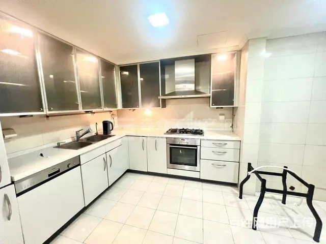 地铁沿线 精装三室 可办公可住人 看房方便 价格可议 - 图片 7