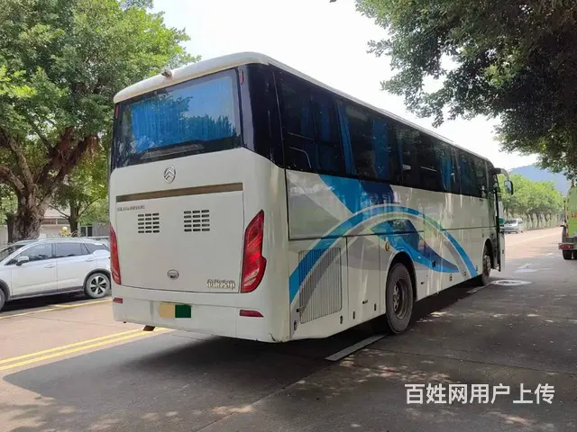 2015年8月 非营运50座国四油电混合金旅客车 - 图片 8