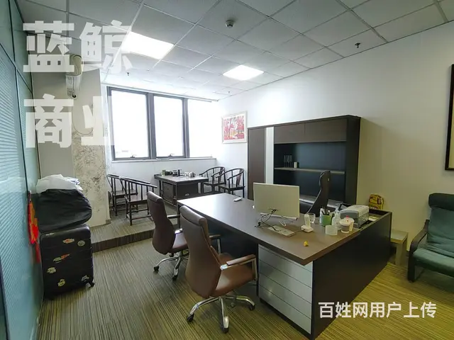 金龙湖旁环球港140平高层带家具纯办公 - 图片 1