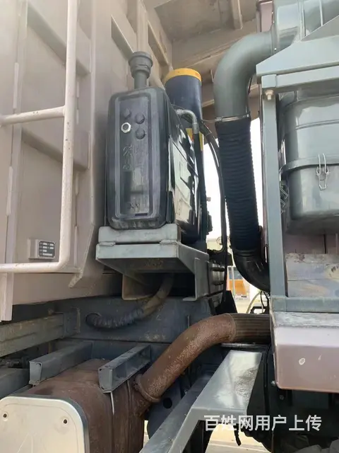 重汽豪沃矿山车 国2 - 图片 7