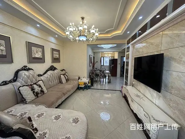 丽江城一期，电梯4楼92平两室两厅可贷款精装修 ，54.5万 - 图片 1