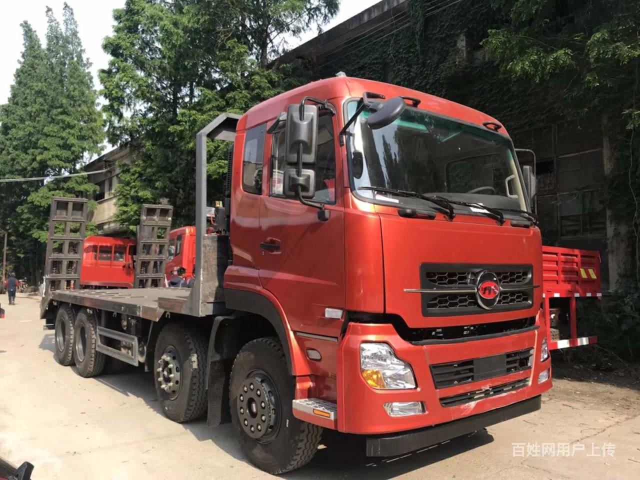 前四后八挖掘机平板拖车平板运输车价格 图片 配置 - 巴中巴州工程车
