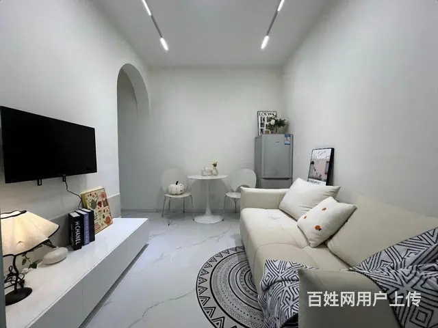 旭辉华庭街子城附近多套押一付一包物业网络房东人好可短租 - 图片 1