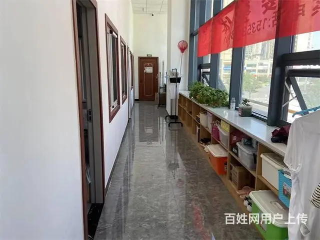 【同城搜铺网免费找店】二院北门593平空铺转让 - 图片 9