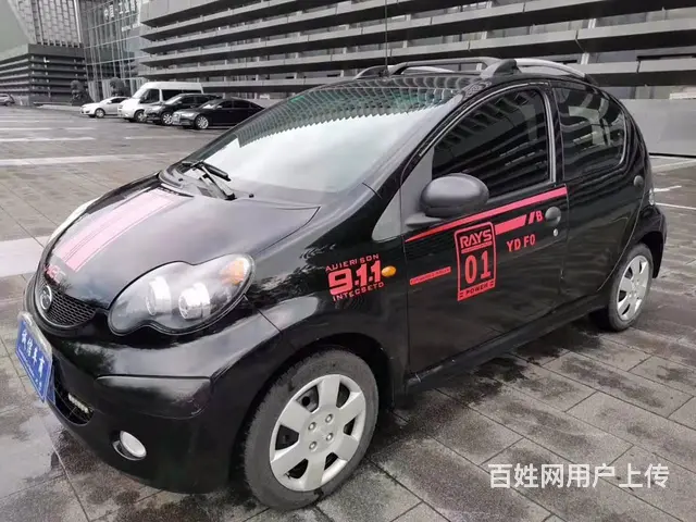 比亚迪F0 2011款 1.0 手动 尚酷版 铉酷 - 图片 1