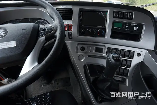 国六后八轮9.6米平板式 平板货车 您想要的品牌大小都有 - 图片 12