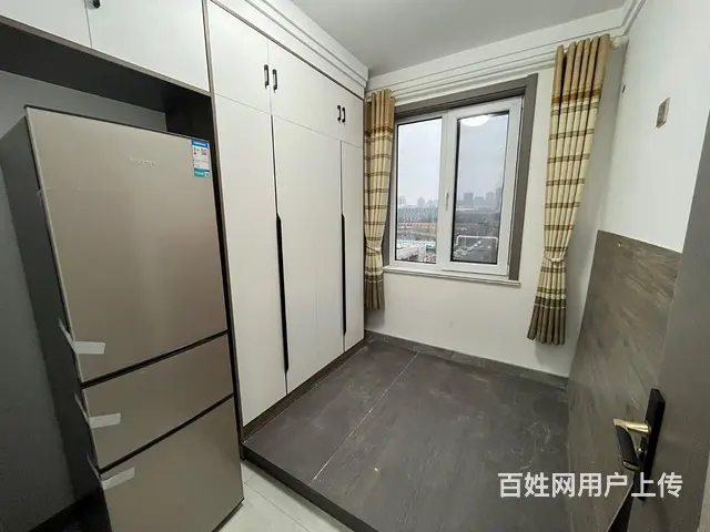 临港出租 有电梯 精装三室 近家家悦 市场 领包入住 - 图片 8