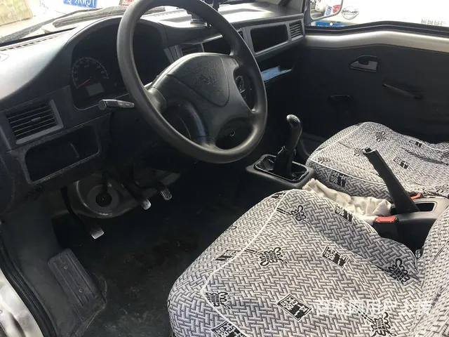 五菱致富面包车 - 图片 3