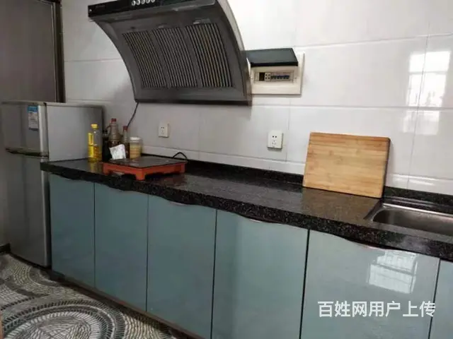 大窗朝阳，视野开阔，独门大院，免费安全停车 - 图片 5