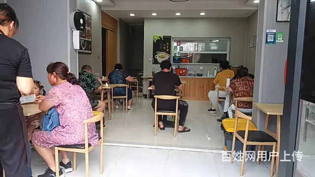 （51旺铺推荐）西岛60平餐厅转让 - 图片 2
