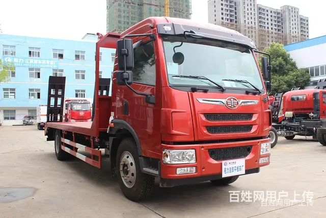 新款解放  拖挖机钩机钻机平板车 厂家地址联系电话 - 图片 1