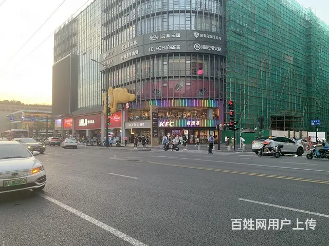 龙翔桥D出口。瑞幸咖啡 租金23急售包税 平海路 - 图片 7