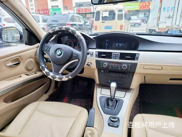 宝马3系 2011款 320i 2.0 手自一体 豪华型 - 图片 4