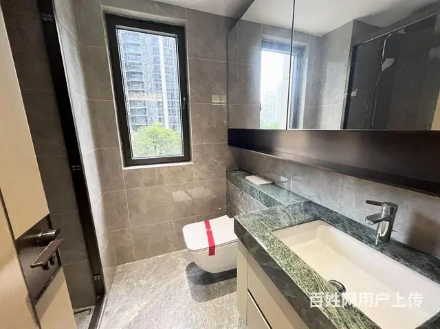 港珠澳大桥入口旁 绿景玺悦湾北区 4室2卫 142平 精装修 - 图片 10