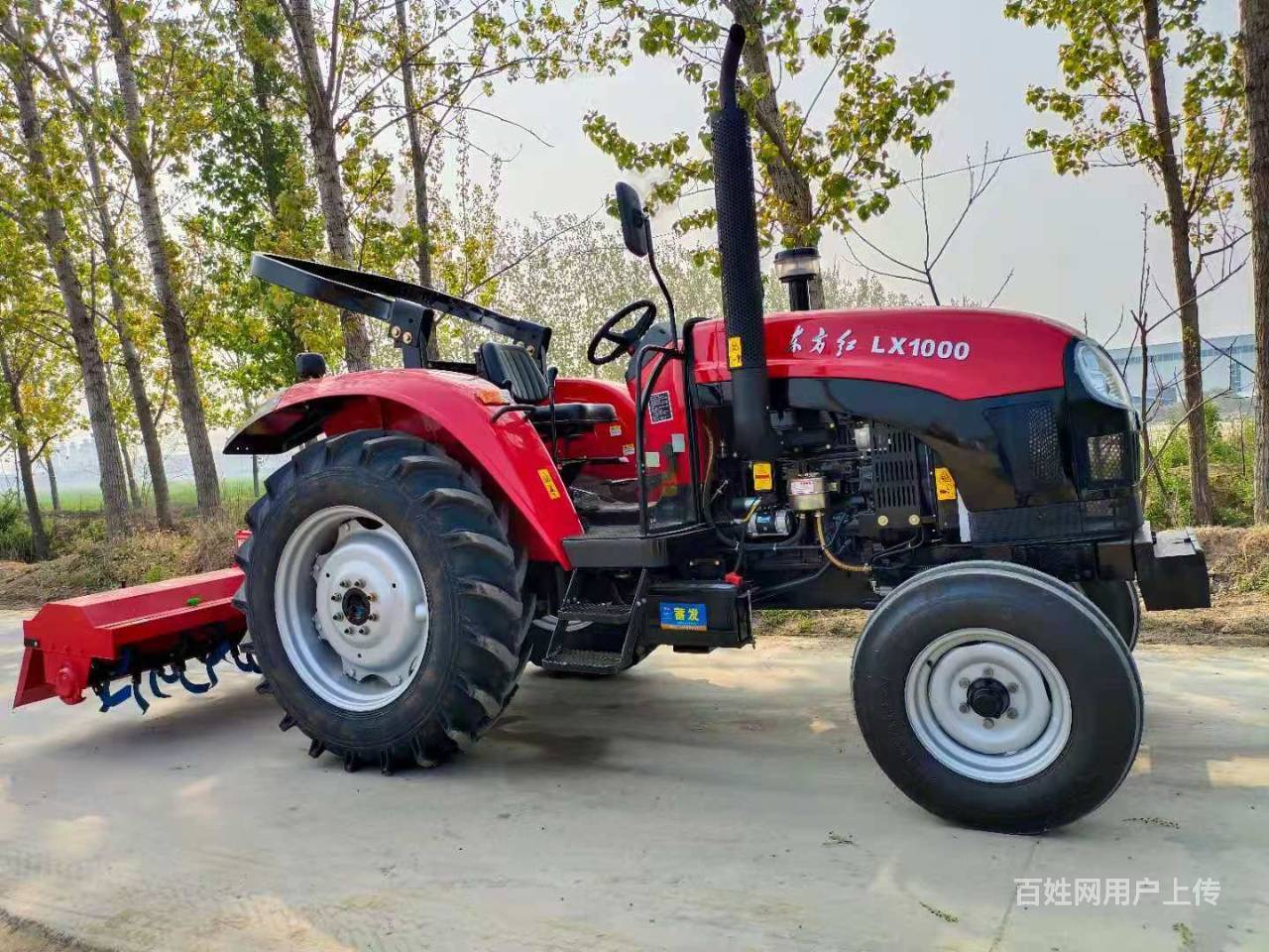 出售个人家小车东方红1000.100马力.手续齐全