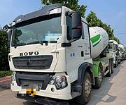 轻量化二手豪沃搅拌车 大14方 中集凌宇上装 国五