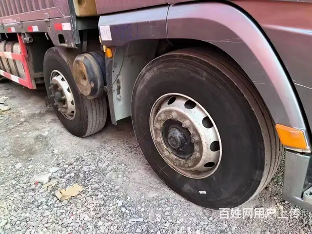 出售二手9.6米平板车德龙X3000前四后八带液缓 - 图片 4