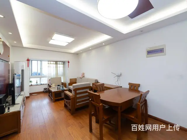 新上凯旋城2室2厅房东诚心出售看中可谈 - 图片 1