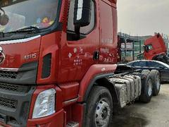 出售二手东风柳汽乘龙H5牵引车，400马力国五