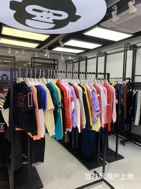 国内各大运动品牌鞋服尾货批发，品牌折扣店低价好货 - 图片 1