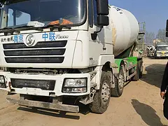 搅拌站出售二手德龙搅拌车 大20方 375马力