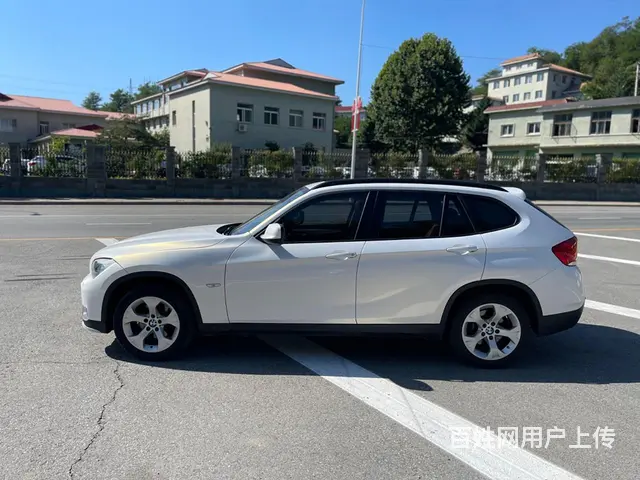 宝马X1 2012款 X1 sDrive18i 2.0 手自 - 图片 2