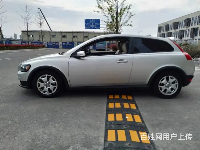 沃尔沃C30 2008款 2.4i 手自一体 R - 图片 4