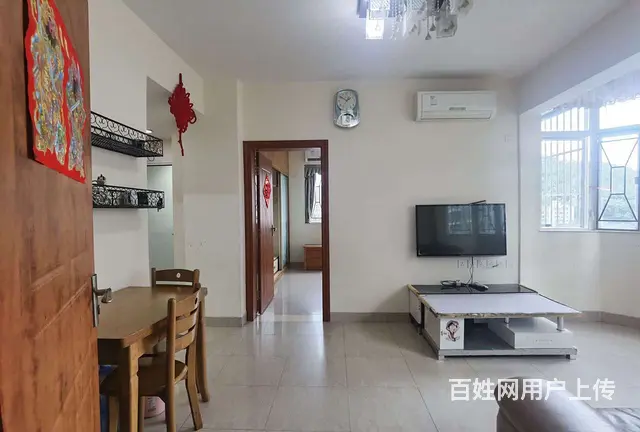 拱北关口龙城大厦电梯2房2厅出租，租价3200。近关口 - 图片 1