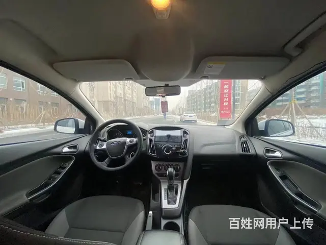 福特 福克斯 2012款 福克斯-两厢 1.6 双离合 风尚 - 图片 4