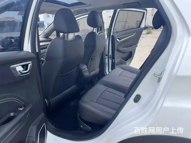 吉利 远景X3 2020款 1.5 手动 尊贵型 - 图片 6