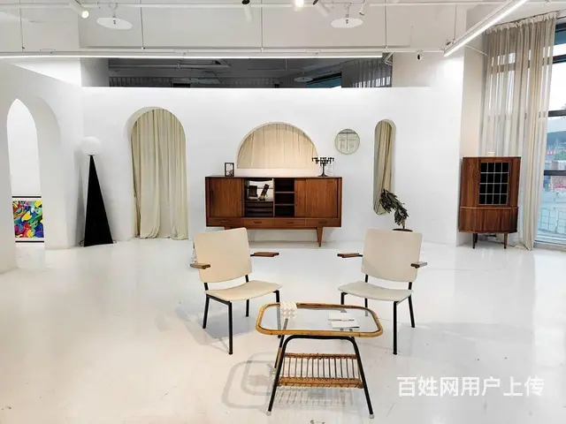 省体育馆旁！商业可打店招！整层大开间！摄影展厅艺术风格！ - 图片 7