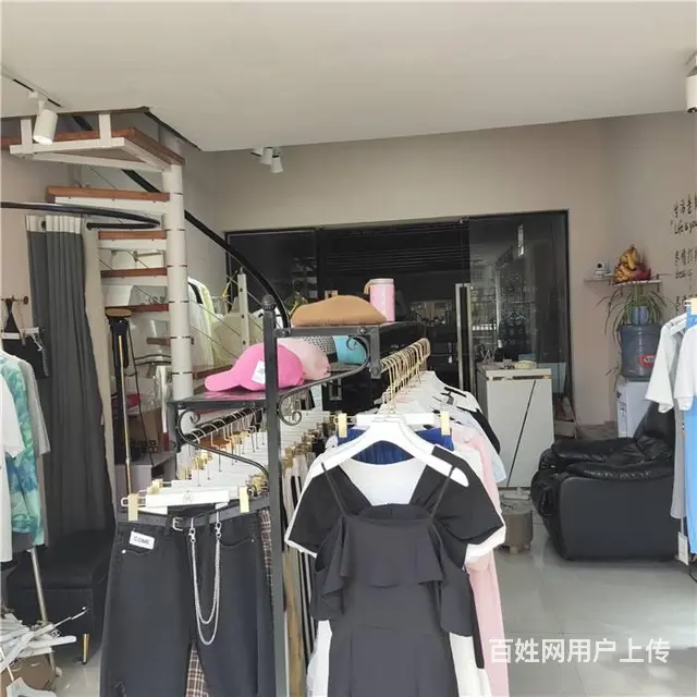 梅西40平服装美容店转让《同城搜铺网》 - 图片 4