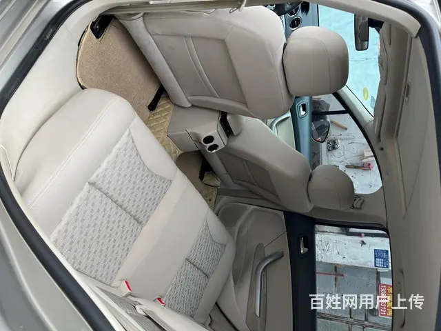 标致408 2011款 1.6 手动 舒适版 - 图片 8