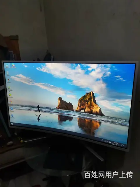 完美HKC惠科39寸高清IPS曲面大屏液晶显示器 - 图片 1