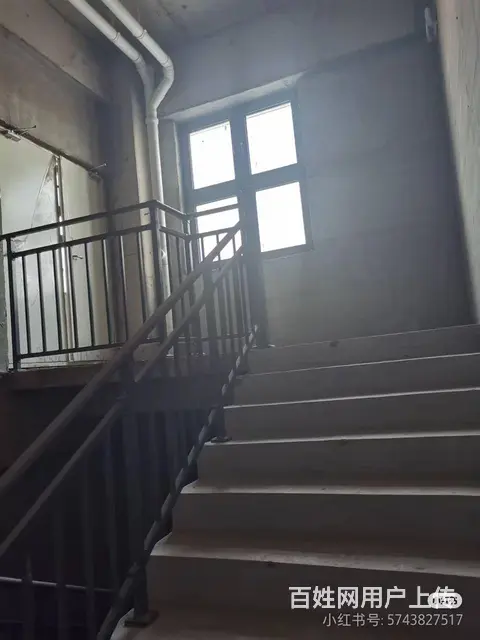 临街旺铺 只招长期住户 价钱合理也可以卖 - 图片 2