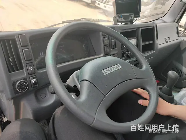 南充国六庆铃4.2米冷藏车载重多少吨 - 图片 3