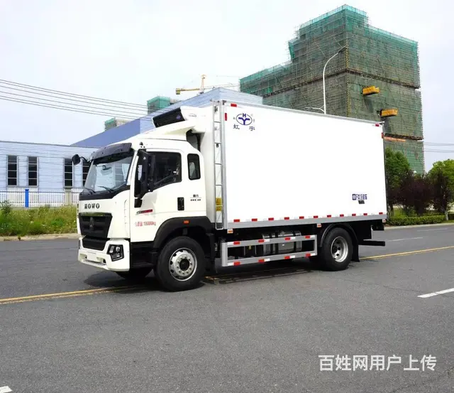 6.8米重汽豪沃冷藏车 全国包挂靠 购置税减半 - 图片 6