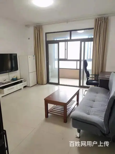 大上海广场 普通住宅1厅 中等装修 - 图片 1