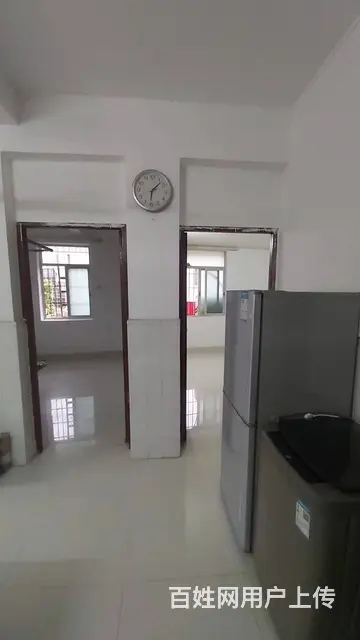新华路步行街附近两房一厅出租 - 图片 3