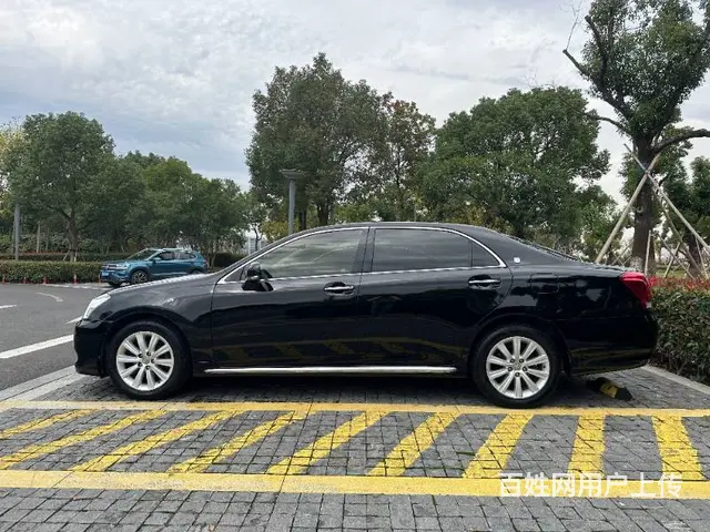 丰田 皇冠 2010款 2.5 手自一体 Royal 真皮导 - 图片 10