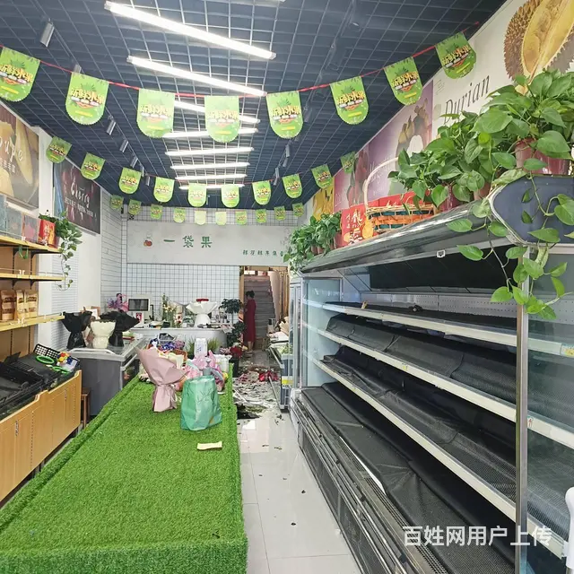 3050建业壹号城邦大门口空铺转让 餐饮除外 - 图片 7