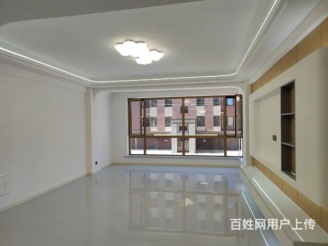 壹品园洋房一楼两室大通厅精装修71.8万四中万 - 图片 1