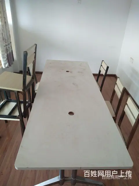 出售会议桌，餐桌 - 图片