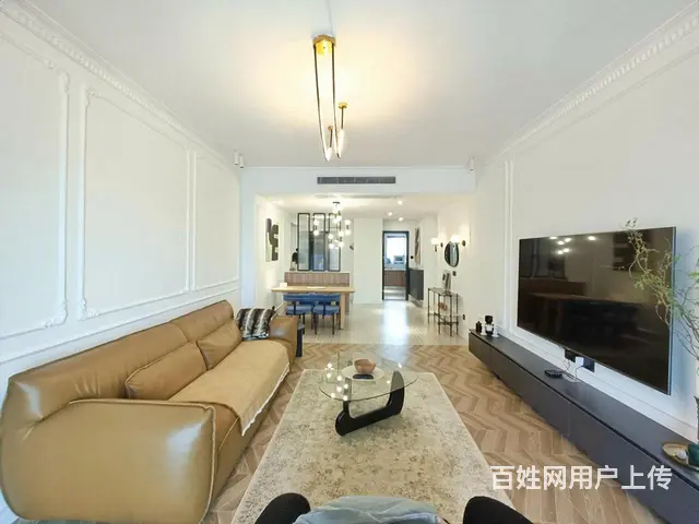 思北 顶峰鹭江一号 南北精装三房 多套出租 大同小 户型方正 - 图片 1