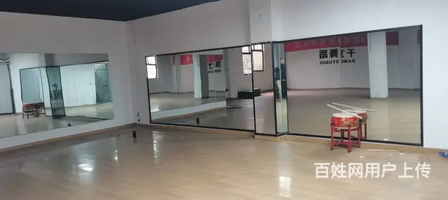 （诚速）租宝丰县人民路中段临街多层店铺 可整租可分租位置佳 - 图片 1